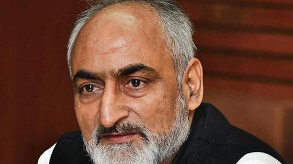 कोरोना से अब घबराने की जरूरत नहीं : वरिष्ठ वैज्ञानिक राकेश मिश्रा |  इस समय भारत के लिए चिंता की कोई बात नहीं है: डॉ राकेश मिश्रा