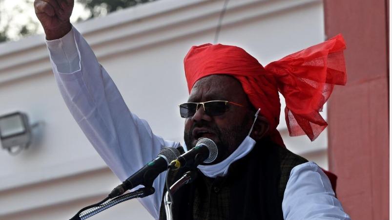 बिहार के बाद यूपी में भी ‘रामचरितमानस’ विवाद – समाजवादी वरिष्ठ नेता ने की मौर्य के खिलाफ कार्रवाई की मांग  समाजवादी पार्टी के नेता स्वामी मौर्य के खिलाफ उनकी रामचरितमानस टिप्पणी के लिए एफआईआर