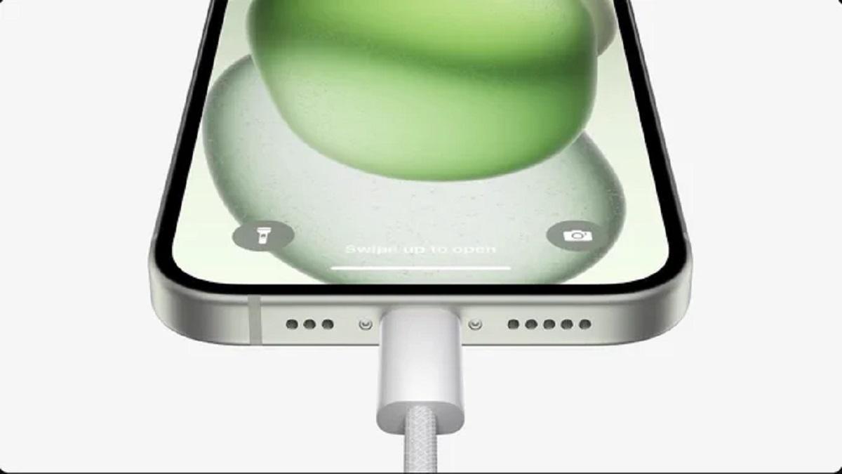 Apple iPhone 15 पर USB-C पोर्ट: सैमसंग द्वारा ट्रोल |  Apple iPhone 15 पर USB C पोर्ट, सैमसंग ने इसे ट्रोल किया