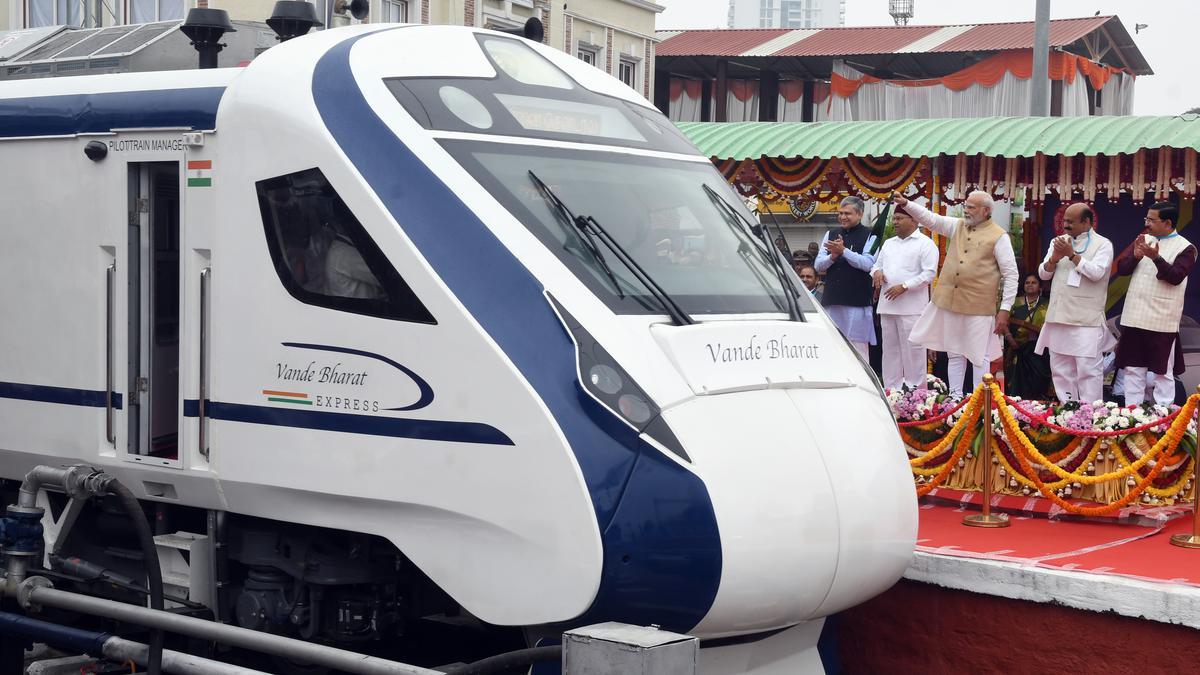 50वीं वंदे भारत ट्रेन चेन्नई ICF प्लांट में तैयार |  50वीं वंदे भारत ट्रेन चेन्नई आईसीएफ प्लांट में तैयार