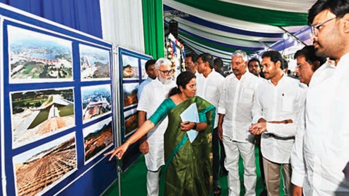 बालाट में 750 करोड़ रुपये की लागत से 3 बांध: आंध्र के मुख्यमंत्री जगनमोहन ने की घोषणा |  आंध्र के सीएम जगनमोहन ने पलार नदी पर 750 करोड़ रुपये की लागत से 3 बांधों की घोषणा की