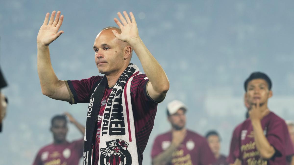 एंड्रेस इनिएस्ता ने 1000 क्लब मैचों का रिकॉर्ड बनाया!  |  आंद्रेस इनिएस्ता ने फुटबॉल में 1000 क्लब मैच पूरे किए