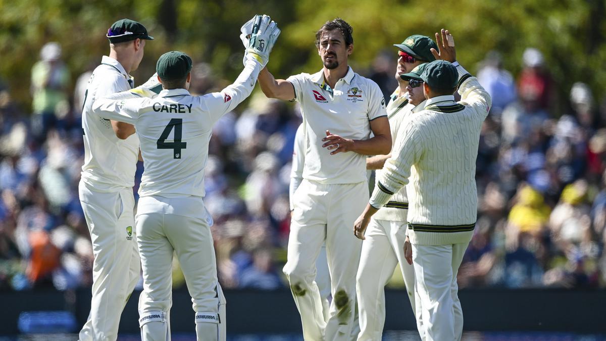 न्यूजीलैंड की टीम ऑस्ट्रेलिया के खिलाफ 162 रन पर आउट हो गई  न्यूजीलैंड बनाम ऑस्ट्रेलिया, दूसरे टेस्ट की मुख्य बातें