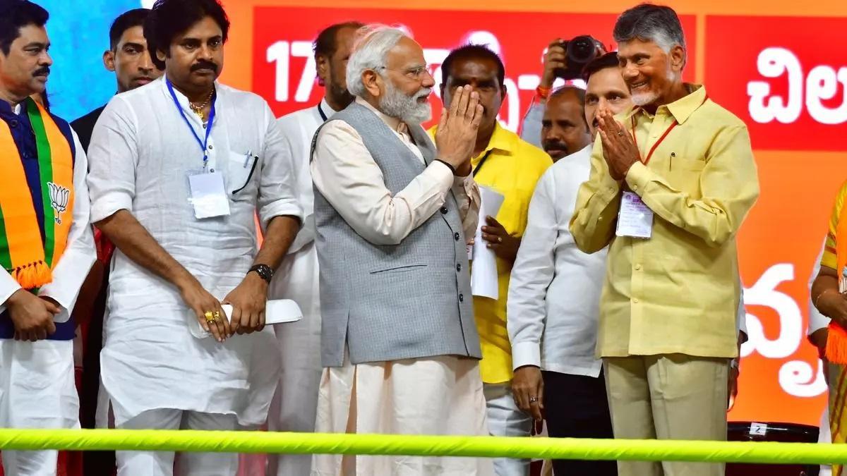 आंध्र प्रदेश में नया गठबंधन बनने के बावजूद प्रधानमंत्री मोदी ने जगन पर नहीं किया 'हमला'!  |  नया गठबंधन बनाने के बावजूद नरेंद्र मोदी ने जगन मोहन रेड्डी पर हमला नहीं बोला