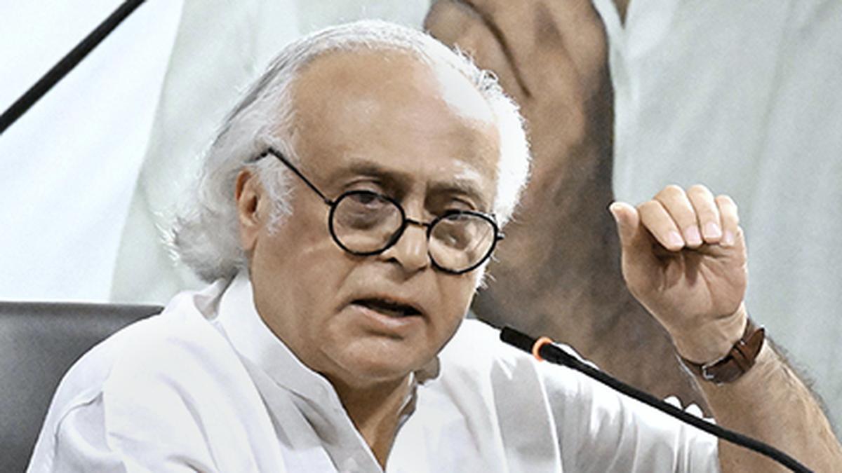 चुनाव रुझान नरेंद्र मोदी की नैतिक हार दर्शाते हैं: कांग्रेस