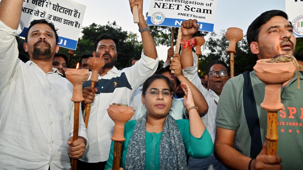“नीट के आयोजन में 0.001% भी लापरवाही नहीं होनी चाहिए”- सुप्रीम कोर्ट की राय |  NEET के आयोजन में रत्ती भर भी लापरवाही नहीं होनी चाहिए- सुप्रीम कोर्ट
