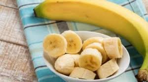 जाने क्यों सेहत के लिए ठीक नहीं ज्यादा केला खाना