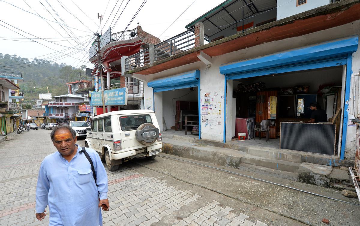 उत्तराखंड कंसर नगर ट्रेड यूनियन प्रस्ताव से 15 मुस्लिम परिवार बाहर निकले