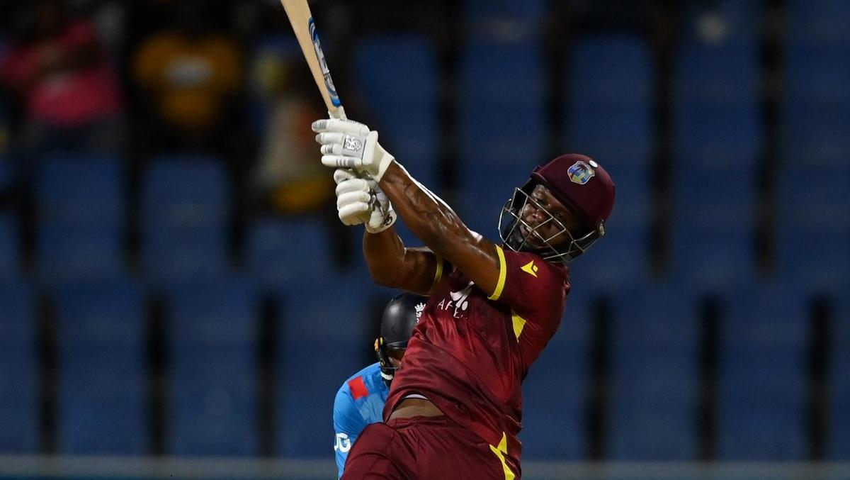 एविन लुईस की पावर हिटिंग से वेस्टइंडीज ने पहले वनडे में इंग्लैंड को हराया