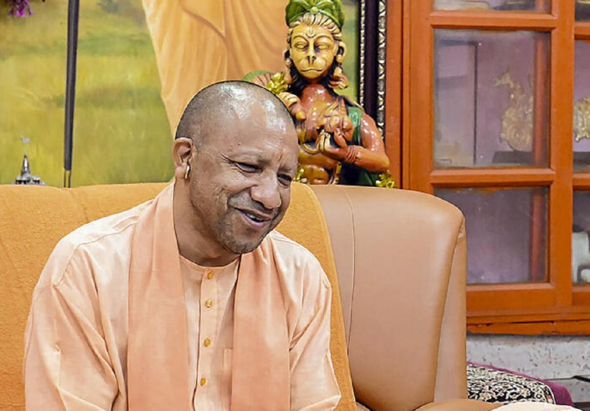 योगी आदित्यनाथ को जान से मारने की धमकी देने वाली 24 वर्षीय महिला गिरफ्तार योगी आदित्यनाथ को जान से मारने की धमकी देने वाली 24 वर्षीय महिला गिरफ्तार