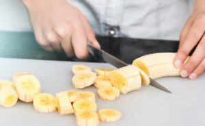 पतले लोग इस तरह से खाये केले,जल्द असर दिखेगा