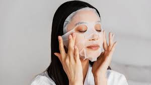 शीट मस्क घर पर कैसे बनाएं शीट मस्क घर पर कैसे बनाएं