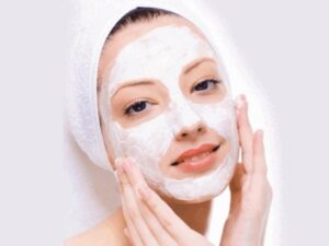 कोलगेट से 5 मिनट में चेहरे को चांद सा गोरा और सुंदर बनाए जानिए कैसे