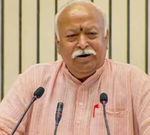संघ प्रमुख मोहन भागवत बोले, आवारा कुत्तों की आबादी नियंत्रण जरूरी, सेंटर भेजना समाधान नहीं