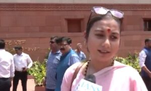 संसद की कार्यवाही बाधित करने पर सांसद शंभवी चौधरी का विपक्ष पर आरोप संसद की कार्यवाही बाधित करने पर सांसद शंभवी चौधरी का विपक्ष पर आरोप