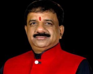 भोपाल में सियासी बयानबाजी तेज, भाजपा सांसद का विवादित बयान, कांग्रेस ने किया पलटवार भोपाल में सियासी बयानबाजी तेज, भाजपा सांसद का विवादित बयान, कांग्रेस ने किया पलटवार