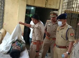 अंबेडकरनगर में प्रेमिका से मिलने गए BJP नेता की पीट-पीटकर हत्या अंबेडकरनगर में प्रेमिका से मिलने गए BJP नेता की पीट-पीटकर हत्या