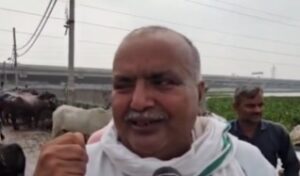 दिल्ली में भारी बारिश से परेशान लोगों ने सुनाया अपना दुखडा