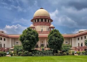 सुप्रीम कोर्ट ने स्कूलों में ट्रांसजेंडर समावेशी शिक्षा की मांग वाली याचिका पर केंद्र और राज्यो से मांगा जबाव