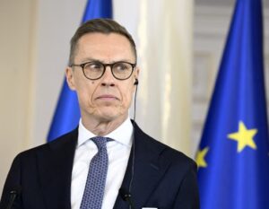 फिनलैंड के राष्ट्रपति ने अमेरिका को दी चेतावनी, भारत से अच्छे से पेश आना चाहिए