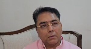 बोले अमन अरोड़ा, पंजाब सरकार उनकी सुरक्षा और सम्मान की पूरी गारंटी देती… बोले अमन अरोड़ा, पंजाब सरकार उनकी सुरक्षा और सम्मान की पूरी गारंटी देती…