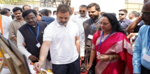 राहुल गांधी का रायबरेली दौरा, कार्यकर्ताओं से मुलाकात, सुरक्षा इंतजाम सख्त राहुल गांधी का रायबरेली दौरा, कार्यकर्ताओं से मुलाकात, सुरक्षा इंतजाम सख्त