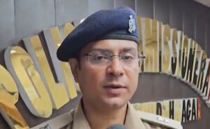 नोएडा पुलिस ने वाहन चोर गिरोह का किया भंडाफोड़, दो गिरफ्तार