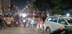 गुजरात के बड़ोदरा में टीम इंडिया की जीत का जश्न, तिरंगे और नारों से गूंजी सडकें