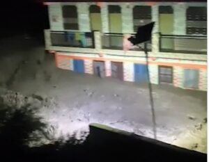 उत्तराखंड के चमोली में भारी बारिश से मलवा बहाने की घटना, 5 लोग लापता, 6 घर क्षतिग्रस्त