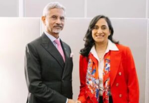 भारत और कनाडा के बीच कूटनीतिक बैठक, जयशंकर ने ट्वीट कर दी जानकारी भारत और कनाडा के बीच कूटनीतिक बैठक, जयशंकर ने ट्वीट कर दी जानकारी