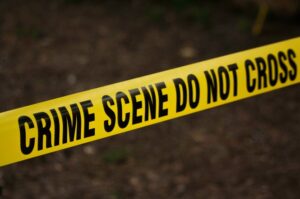 मुंबई के कारोबारी की हत्या के मामले में बेटे और पार्टनर उठा ले गई पुलिस