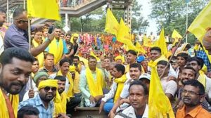 रेल रोको आंदोलन में उतरे कुर्मी समाज के लोग, एसटी दर्जे की उठाई मांग