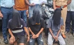 मुंबई में बॉलीवुड पार्क से लाखों की चोरी