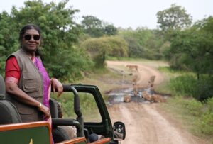 गिर नेशनल पार्क में राष्ट्रपति द्रौपदी मुर्मू का दौरा, वन्यजीवन और आदिवासी जीवनशैली से ली प्रेरणा