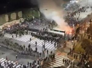 पेरू में Gen-Z का प्रदर्शन तेज, एक की मौत, 100 से अधिक जख्मी