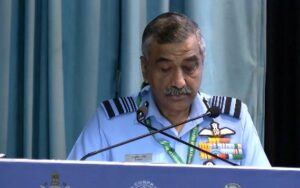 USI अध्यक्ष एयर मार्शल अशुतोष दीक्षित ने शांति स्थापना और युद्ध रोकथाम पर दिया जोर