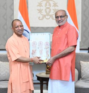 उपराष्ट्रपति सीपी राधाकृष्णन से मिले यूपी के मुख्यमंत्री योगी आदित्यनाथ