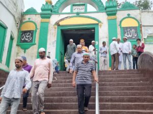 संभल मंदिर-मस्जिद विवाद मामले में तीन आरोपियों को सुप्रीम कोर्ट से मिली जमानत