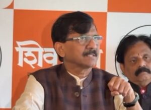 करूर भगदड़ मामले पर भड़के संजय राउत, बोले आयोजक पर दर्ज हों हत्या के मुकदमे