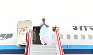 तमिलनाडु की पहली यात्रा पर कोयंबटूर पहुंचे उपराष्ट्रपति सीपी राधाकृष्णन