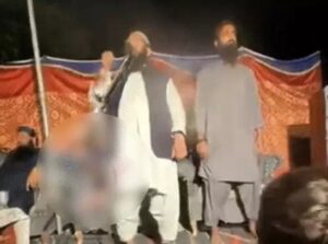 लश्कर कमांडर का दावा, हाफिज सईद बांग्लादेश से भारत पर हमलों की तैयारी में