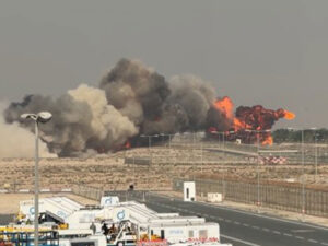 तेजस फाइटर जेट क्रैश पर दुनिया की नजर, पाक मीडिया बोला तेल लीक की खबर थी