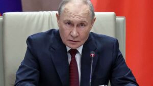 बोले पुतिन, यूरोप पर रूस कभी हमला नहीं करेगा, अगर चाहें तो कागज पर लिखकर दे दूं