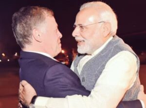 जॉर्डन के राजा से मिलने प्रोटोकॉल तोड़कर एयरपोर्ट पहुंचे थे मोदी, 7 साल बाद PM बने शाही मेहमान