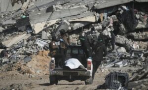 हमास हमले में 5 इजराइली सैनिक घायल, जवाब में दक्षिणी गाजा में इजराइल की एयरस्ट्राइक