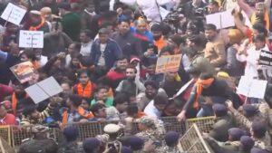 बांग्लादेशी हिंदू युवक की हत्या के विरोध में भारत में प्रदर्शन