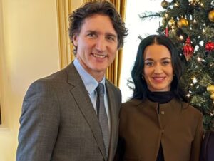 जापान टूर की तस्वीरों से हुआ खुलासा, कैटी पेरी और जस्टिन ट्रूडो ने अपने रिश्ते की आधिकारिक पुष्टि की जापान टूर की तस्वीरों से हुआ खुलासा, कैटी पेरी और जस्टिन ट्रूडो ने अपने रिश्ते की आधिकारिक पुष्टि की