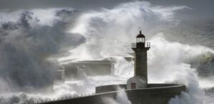 जापान में तीसरे दिन भी जोरदार भूकंप, सुनामी अलर्ट जारी जापान में तीसरे दिन भी जोरदार भूकंप, सुनामी अलर्ट जारी