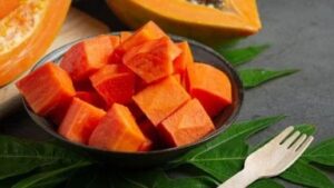 आखिर क्यों नहीं ऐसे लोगों को पपीता खाना चाहिए, जानने के लिए पढ़ें